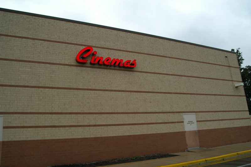 Grand Traverse Cinema (Carmike Grand Traverse 9) - Aug 2003 (newer photo)